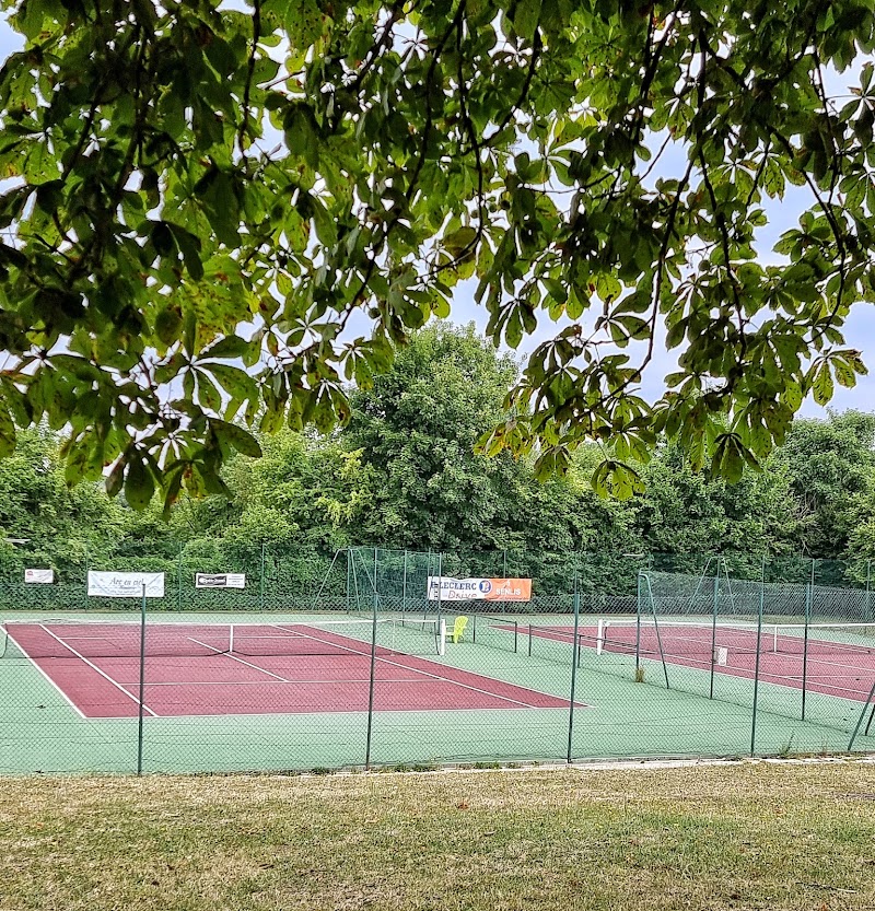 SENLIS TENNIS CLUB
