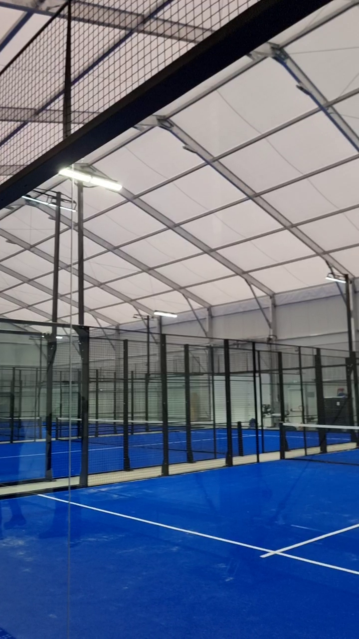 GRAVITY PADEL ARENA