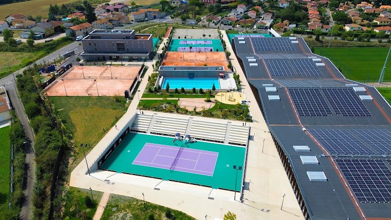 ALL IN COUNTRY CLUB DECINES