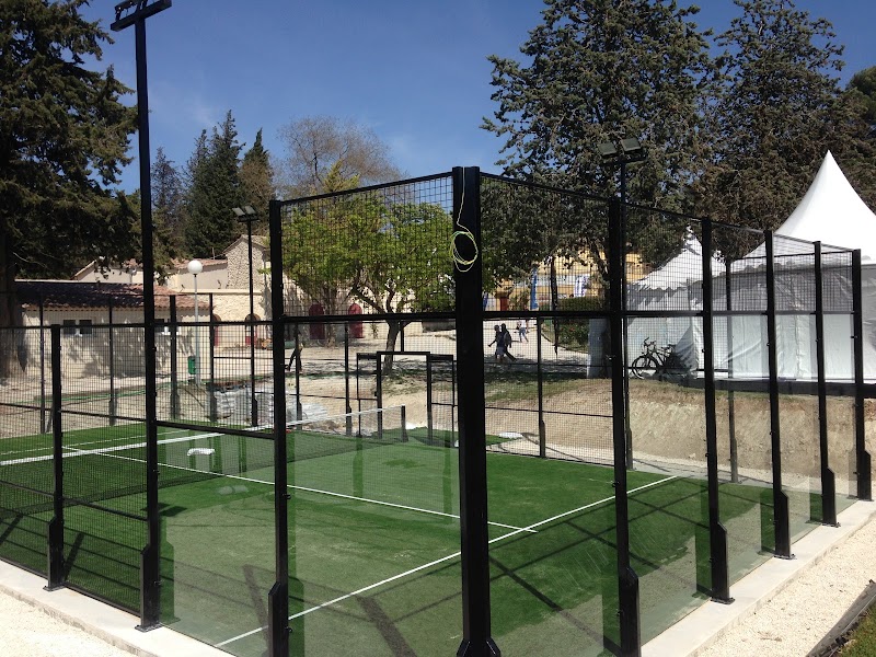 COUNTRY CLUB PADEL