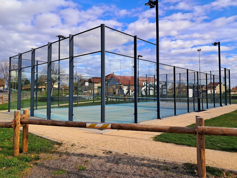 MAUBEC TENNIS CLUB