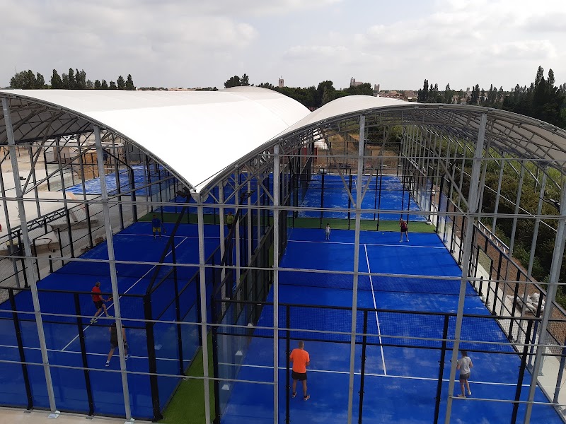 SOCIOS AREA PADEL