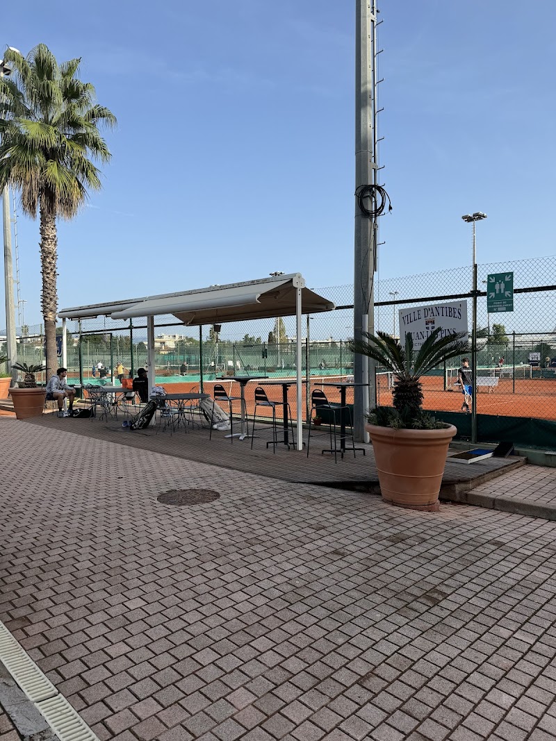TC ANTIBES JUAN LES PINS