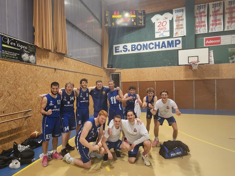 ES BONCHAMP
