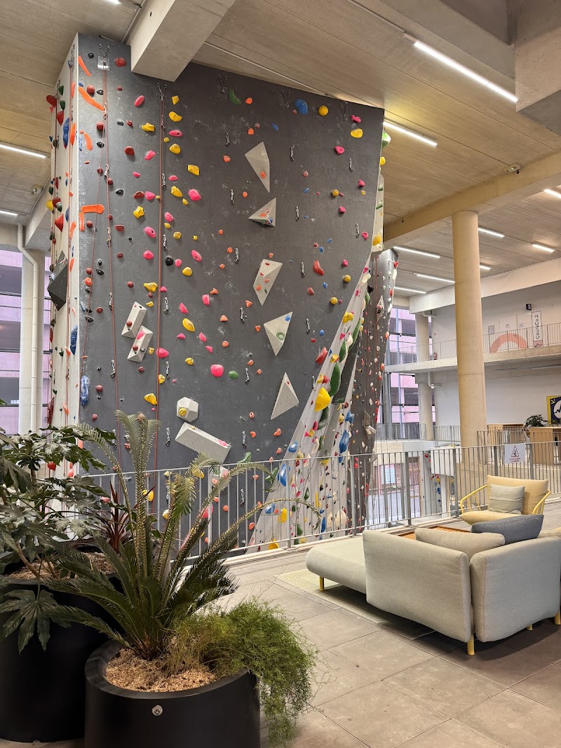 UCPA SPORT STATION BORDEAUX